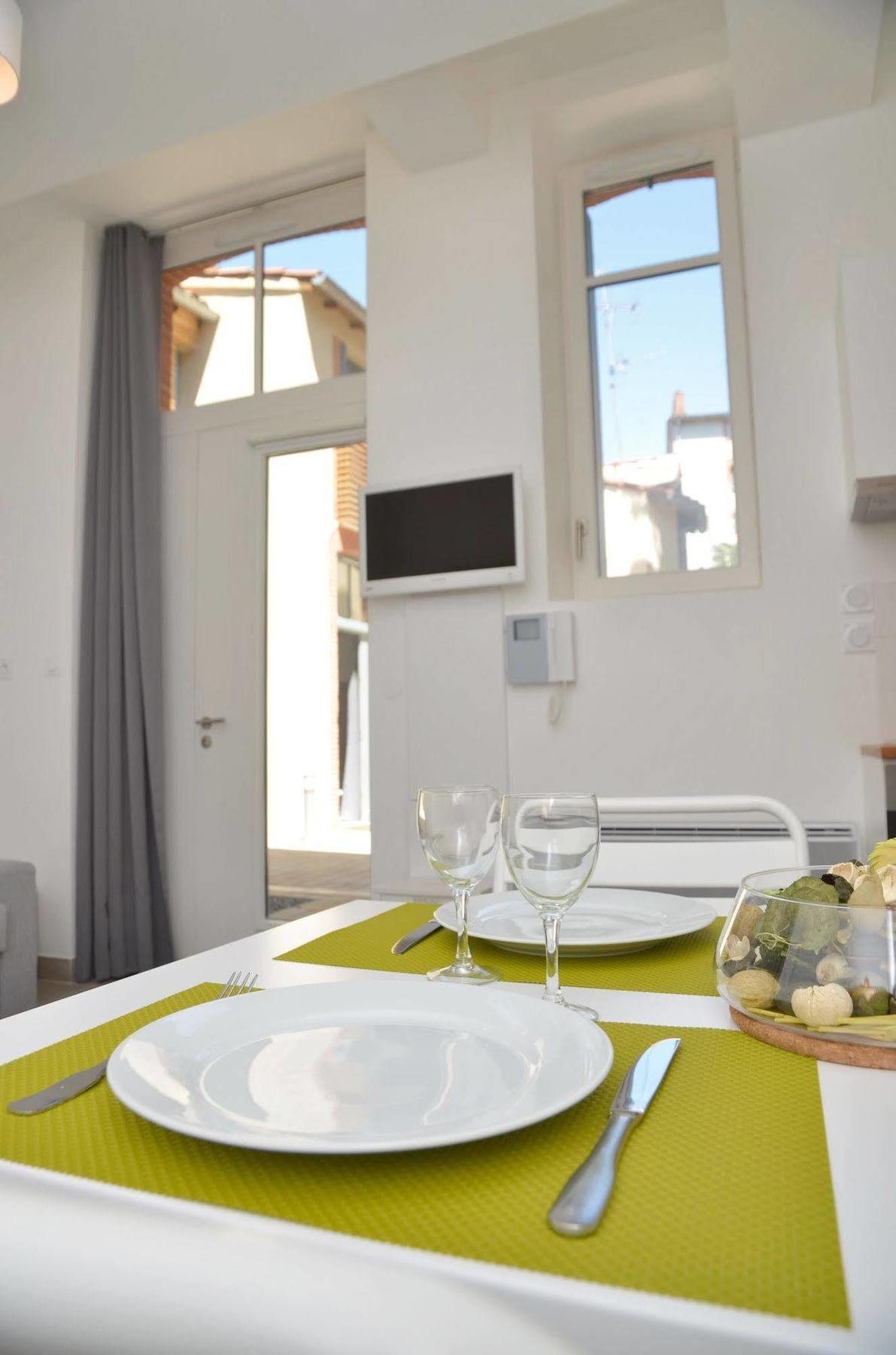 Le Clos des Salins Toulouse Exterior foto