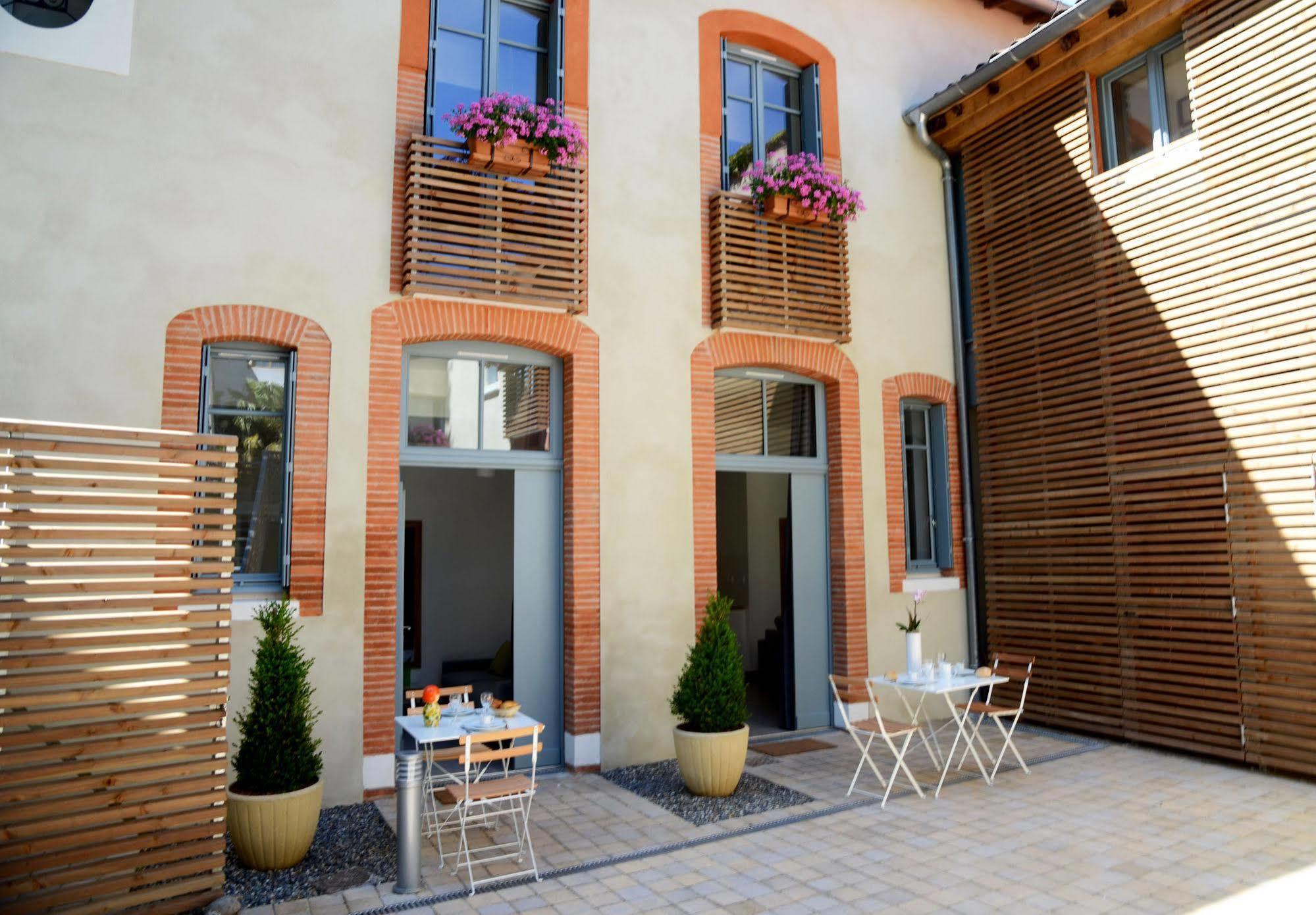 Le Clos des Salins Toulouse Exterior foto