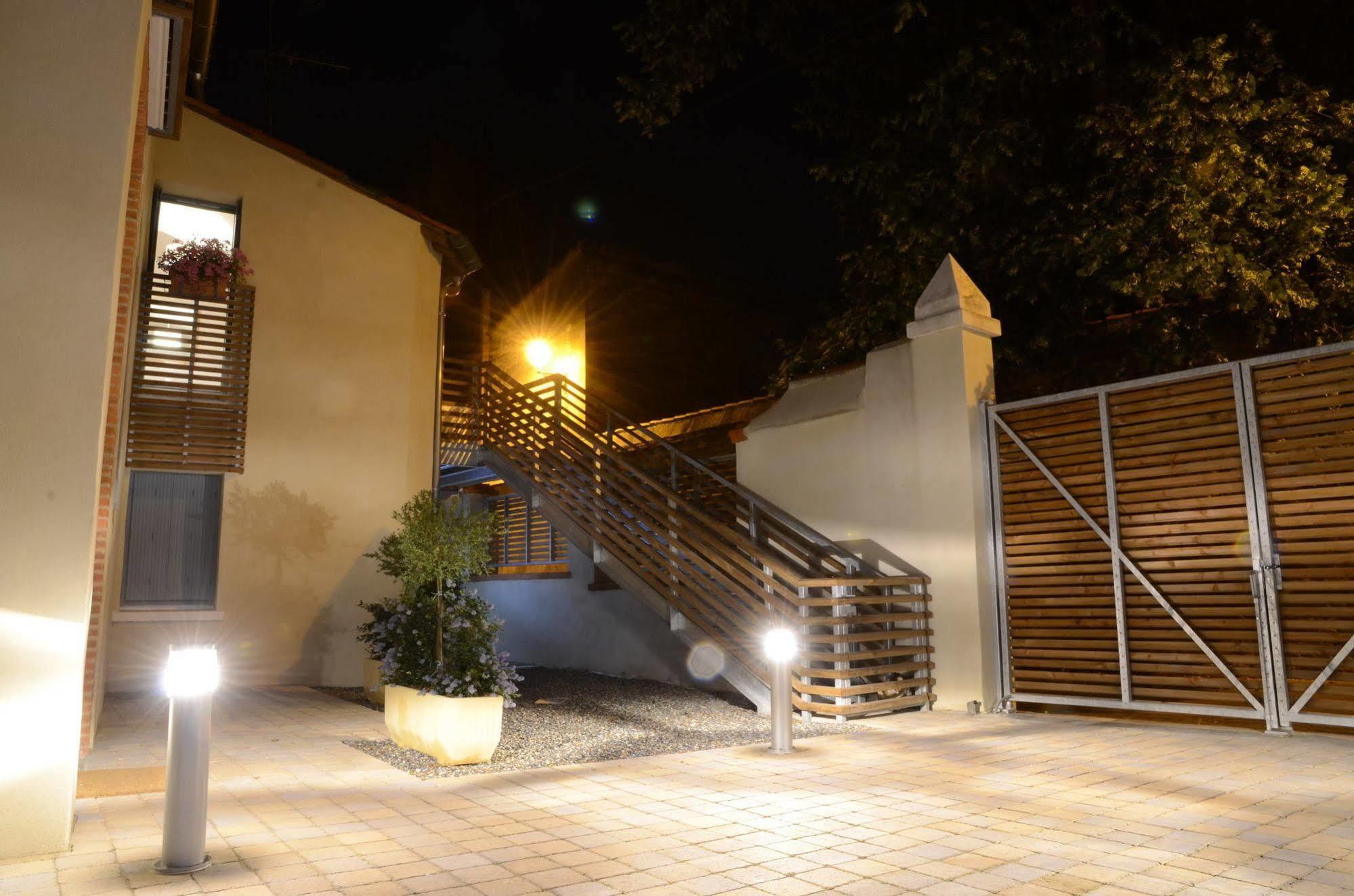 Le Clos des Salins Toulouse Exterior foto